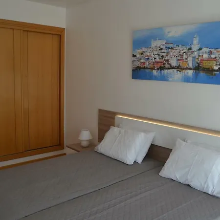 Reis Holidays Apartamento *
